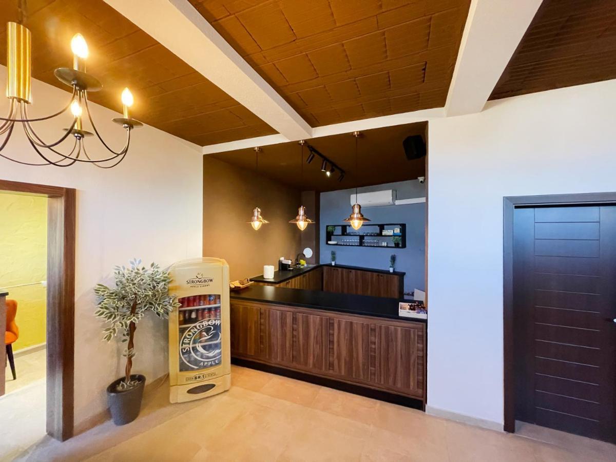 Hotel Hiserra Prizren Exterior photo