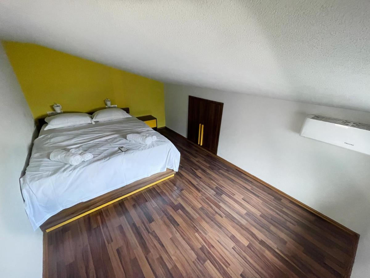 Hotel Hiserra Prizren Exterior photo