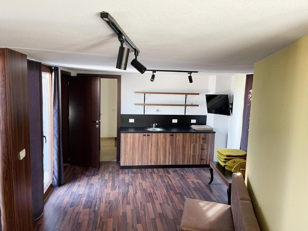 Hotel Hiserra Prizren Exterior photo