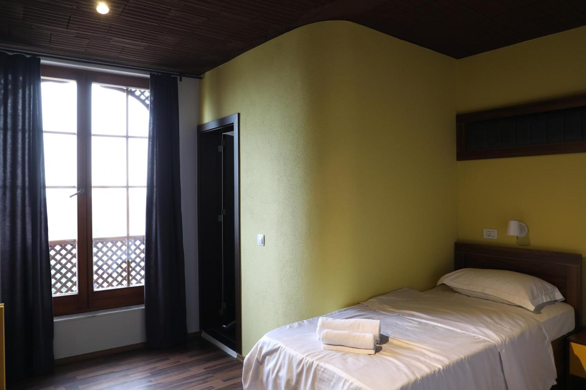 Hotel Hiserra Prizren Exterior photo