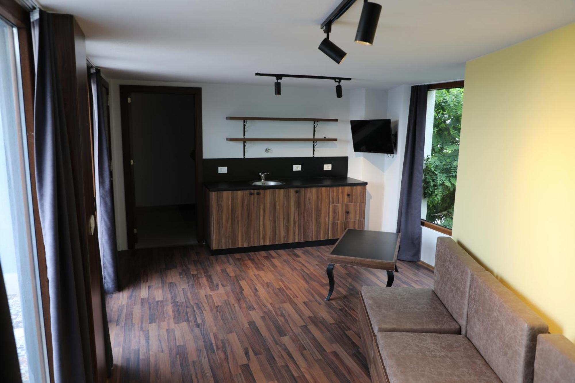 Hotel Hiserra Prizren Exterior photo